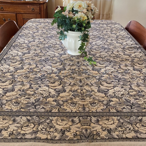 VTG Tapestry Tablecloth 58”x68” - Picture 2 of 12